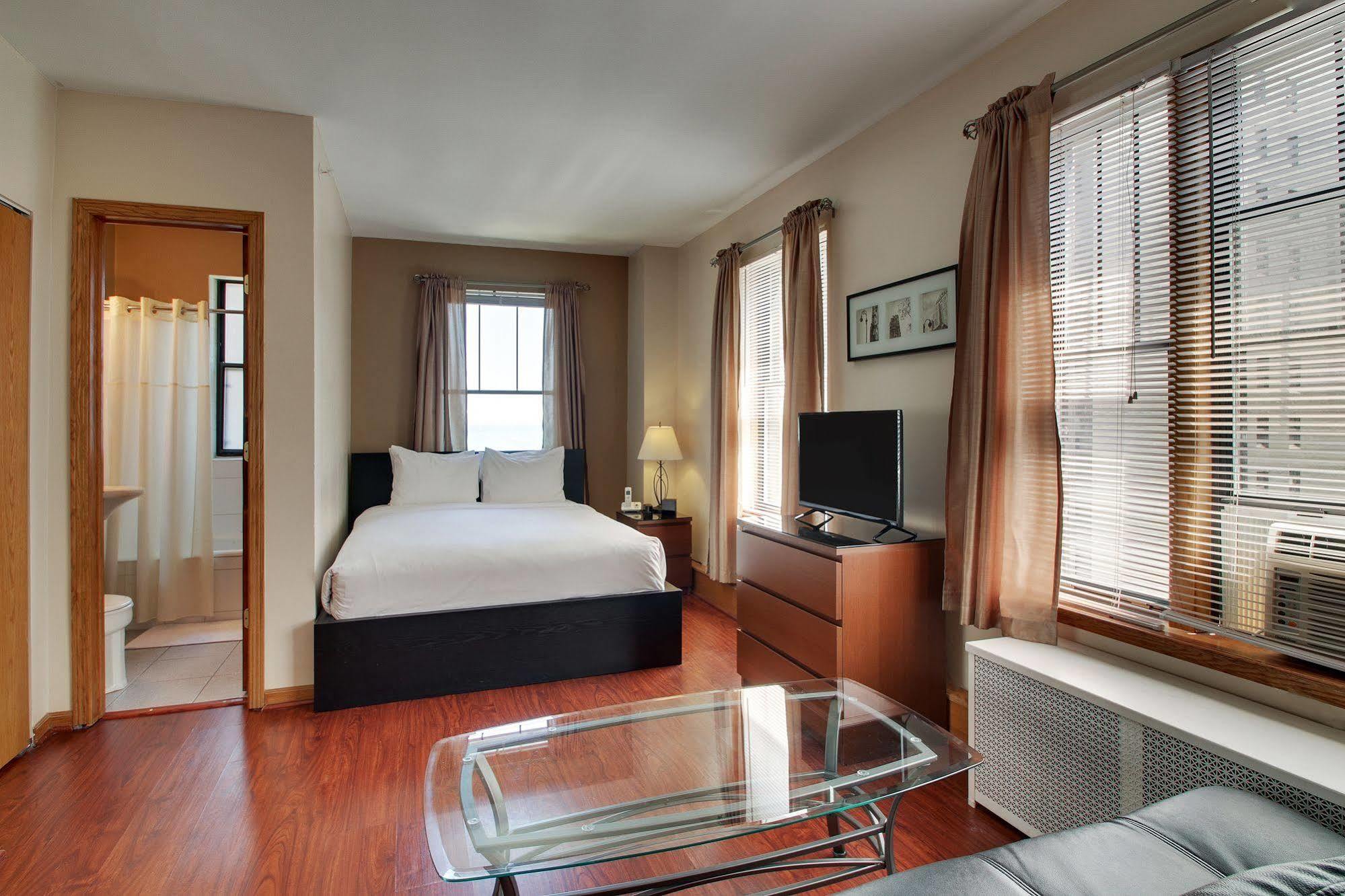 Dewitt Hotel And Suites Chicago Eksteriør bilde